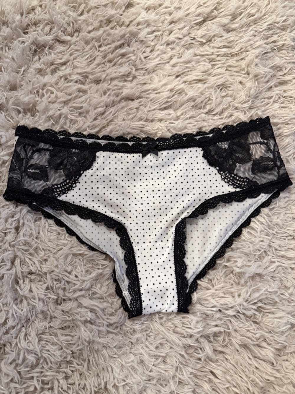 NWT Victoria’s Secret Dream Angels Silky Smooth Lace Trim Hiphugger VTG Small
